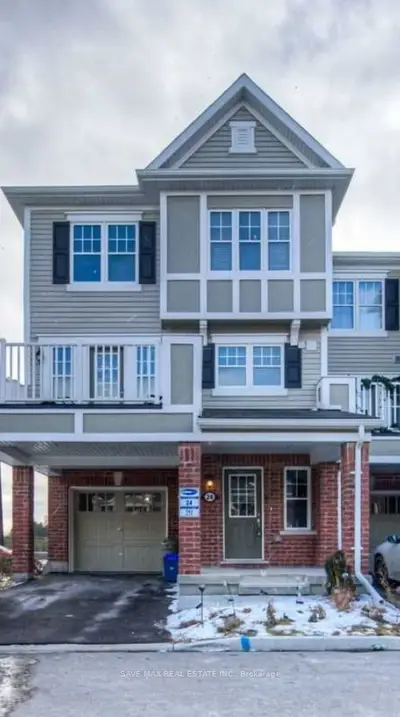 Att/Row/Townhouse in Cambridge