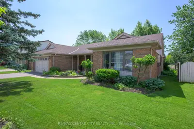 Detached in St. Thomas