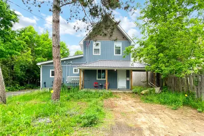 Fourplex in Gravenhurst