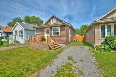 30 MCALPINE Avenue S, Welland, ON L3B 1T6