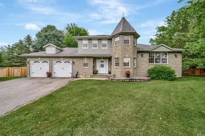 Detached in Quinte West
