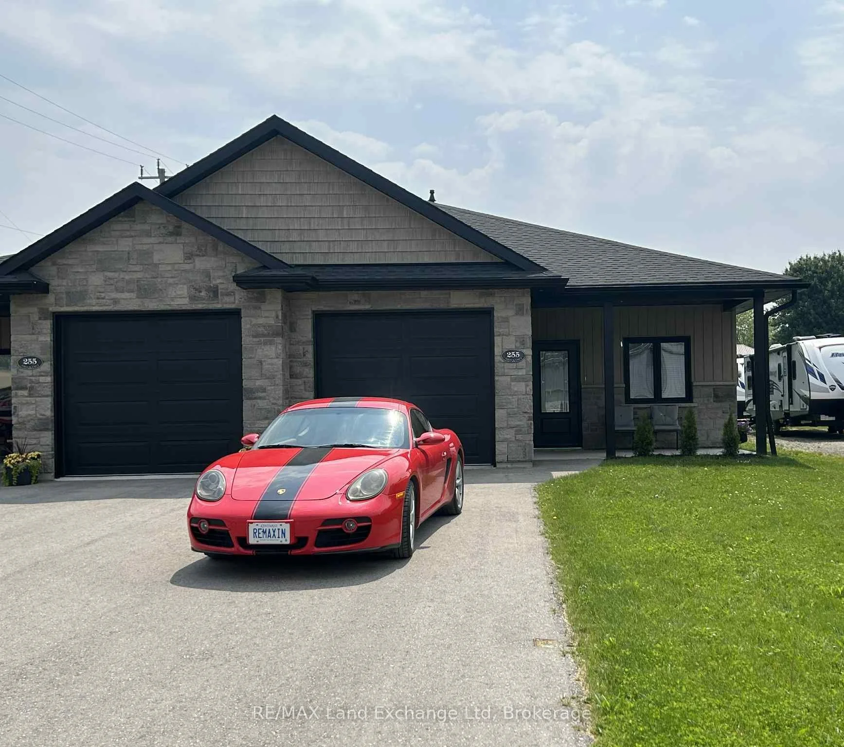 255 Albert Street, Huron East, ON N0G 1H0