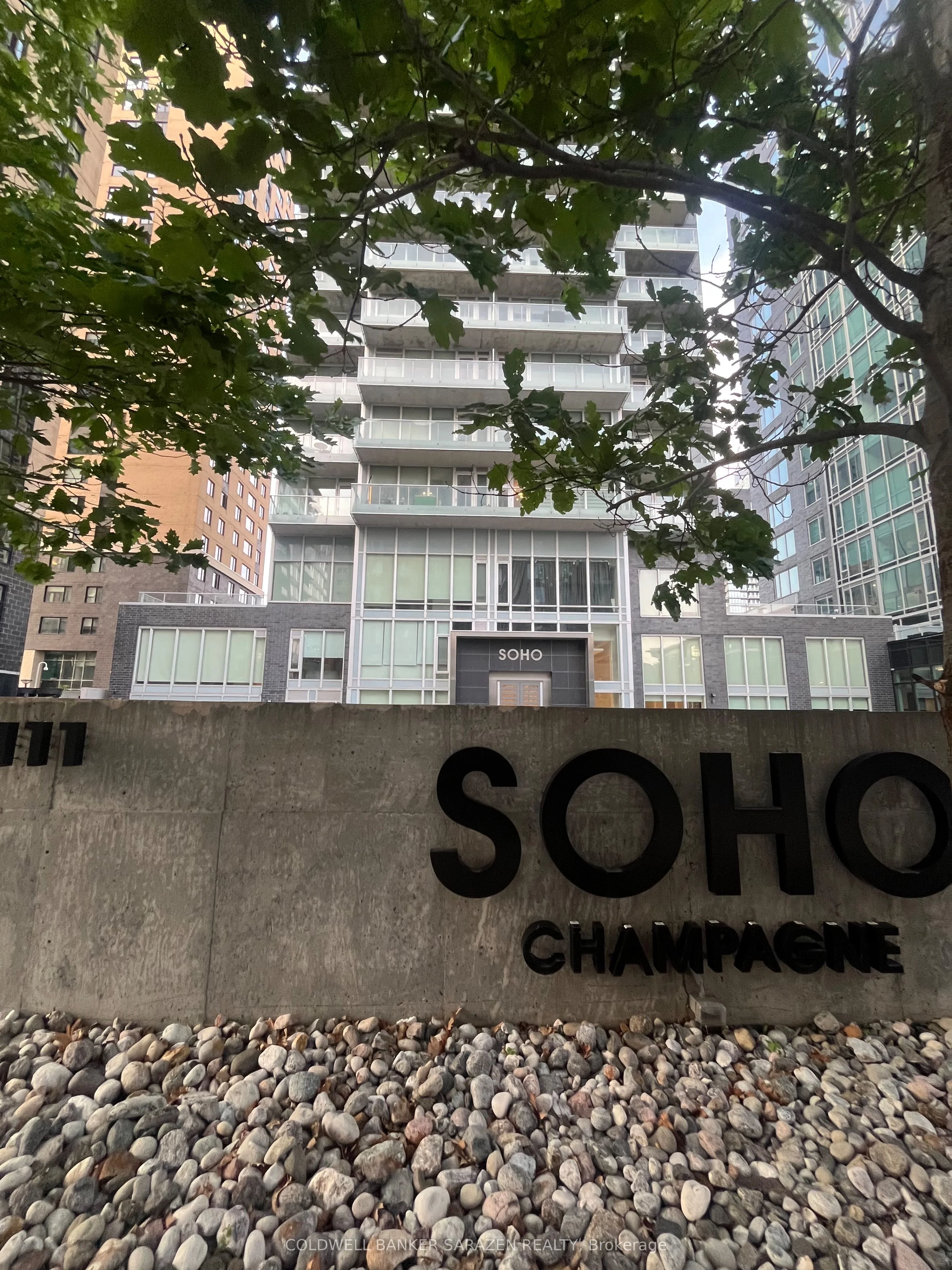 111 Champagne Avenue 702, Dows Lake - Civic Hospital And Area, On K1s 5v3