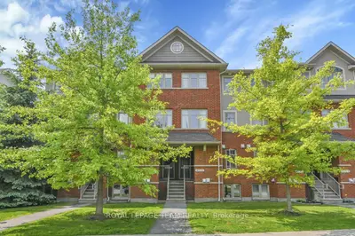 Condo Townhouse in Blossom Park - Airport and Area