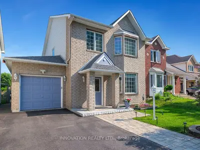 Detached in Barrhaven