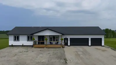 Detached in Huron-Kinloss