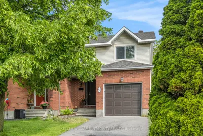 Att/Row/Townhouse in Barrhaven