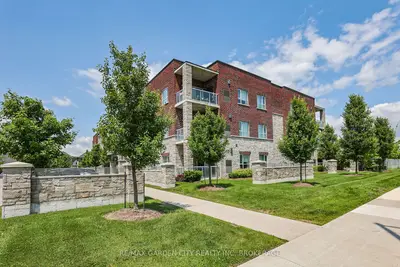 Condo Apartment in Welland