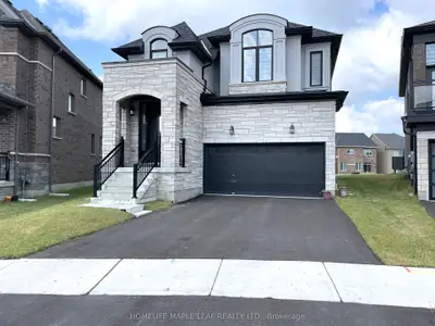 Detached in Woodstock