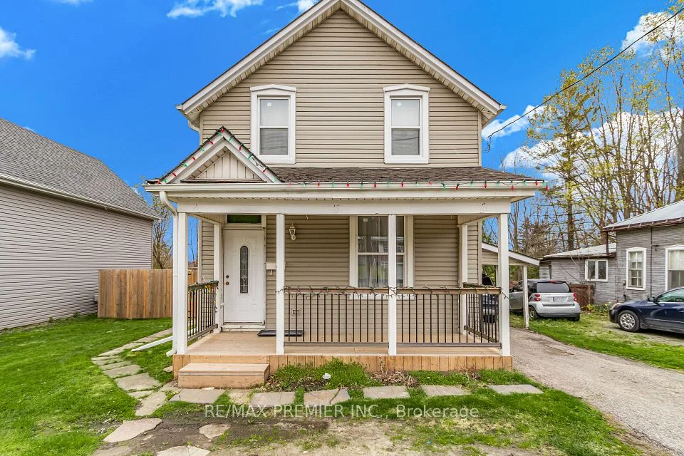492 Main Street, Woodstock, On N4s 1t9