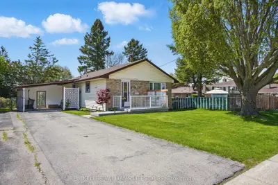 Detached in St. Thomas
