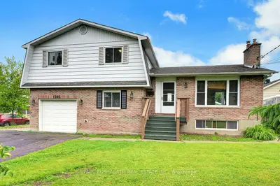 Detached in Orleans - Convent Glen and Area