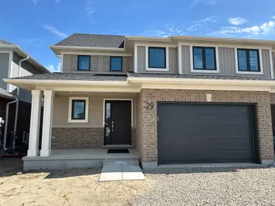 Semi-Detached in St. Thomas