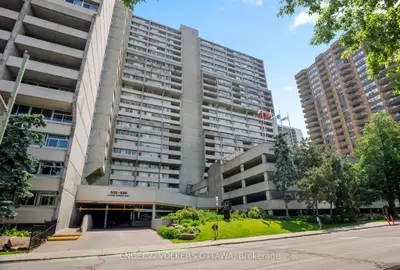 Condo Apartment in Ottawa Centre