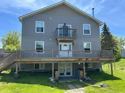 Detached in Kingston