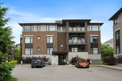 Condo Apartment in Kanata