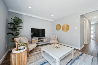 Condo Townhouse in Guelph