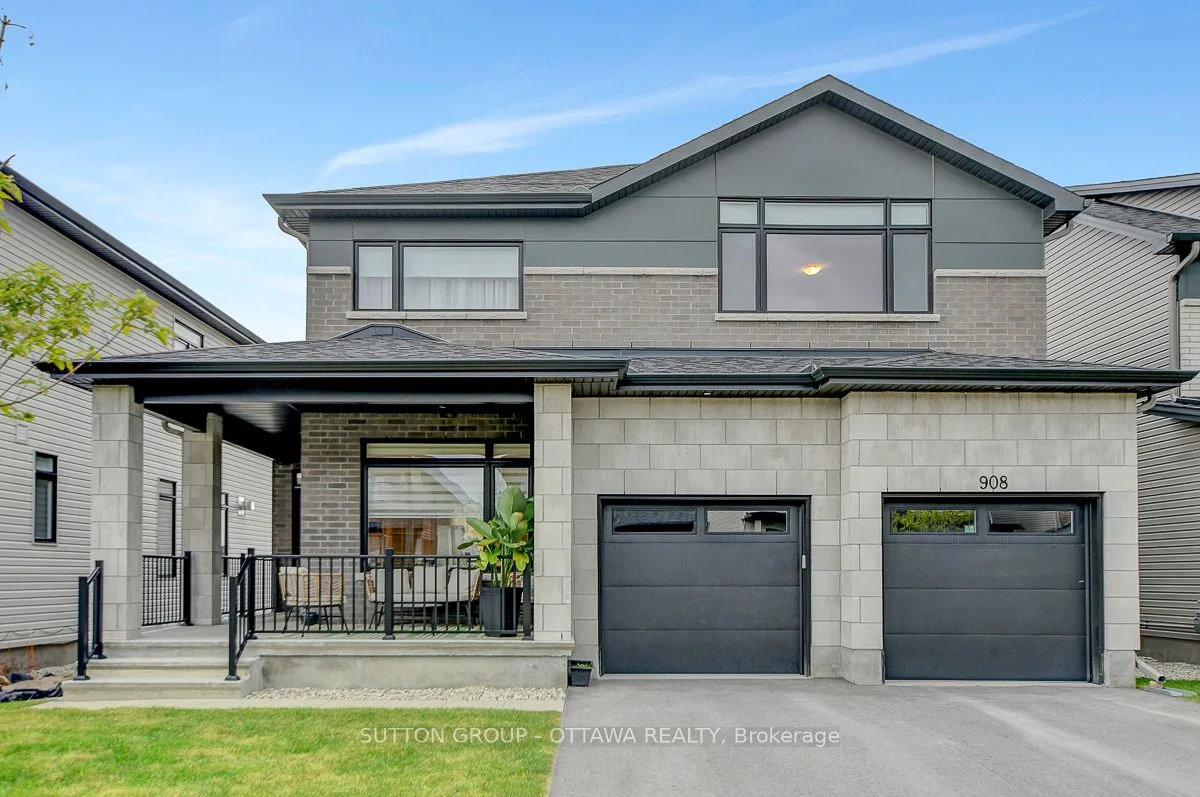 Detached in Blossom Park - Airport and Area