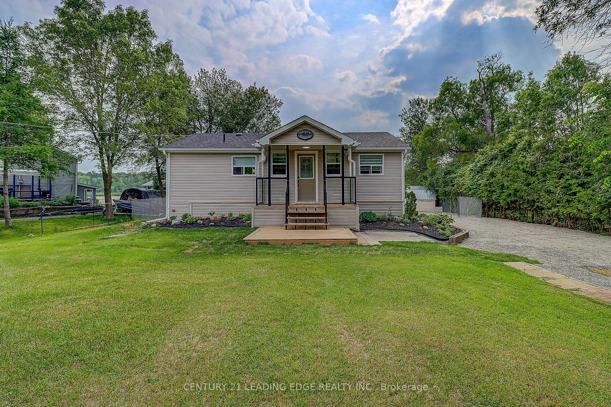 2029 Selwyn Shores Drive, Selwyn, ON K0L 2H0