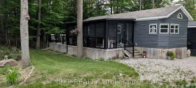 MobileTrailer in Gravenhurst