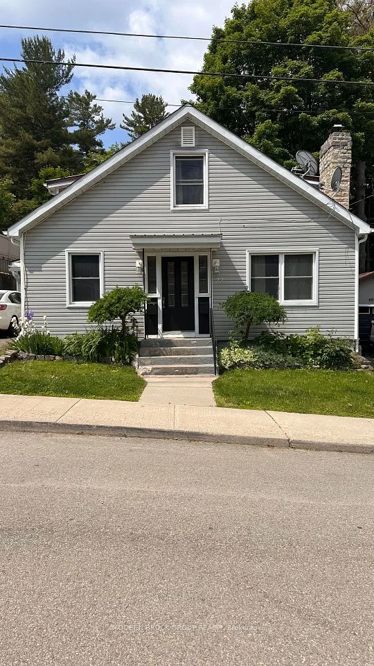 22 Mccready Street, Brockville, ON K6V 5N3