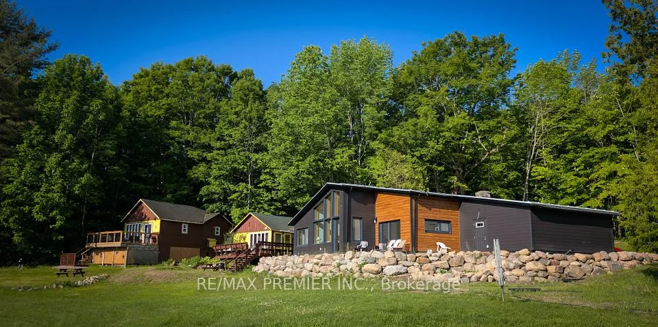 1371B Foreman Road, Muskoka Lakes, ON P0B 1J0