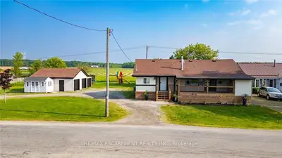 Detached in Haldimand