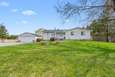 Detached in Constance Bay - Dunrobin - Kilmaurs - Woodlawn