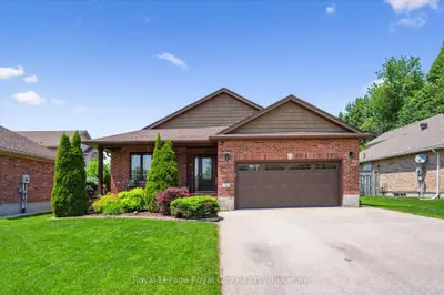 Detached in Centre Wellington