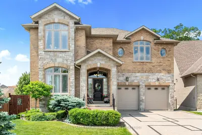Detached in Kingston