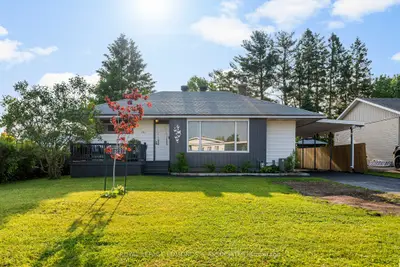 Detached in Pembroke