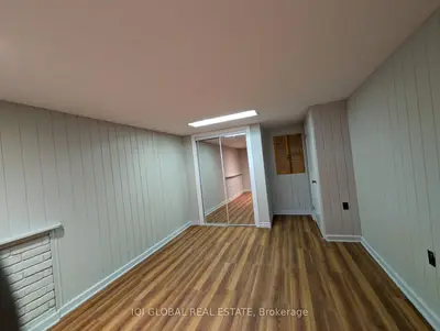Detached in London South