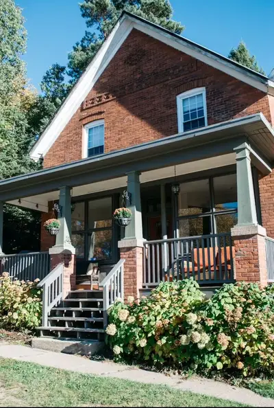 Detached in Huntsville