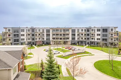 Condo Apartment in London North