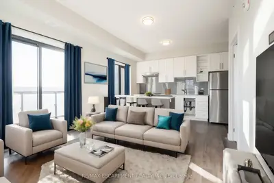 Common Element Condo in Hamilton