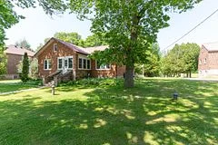 2596 Honey Harbour Road, Georgian Bay, ON P0E 1E0