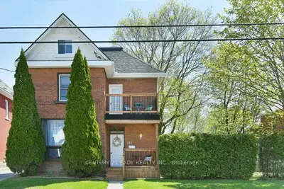 Detached in Arnprior