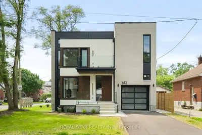 Semi-Detached in Westboro - Hampton Park