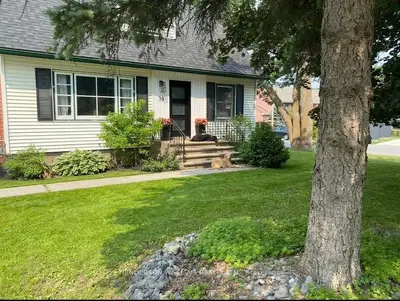 Detached in Prince Edward County