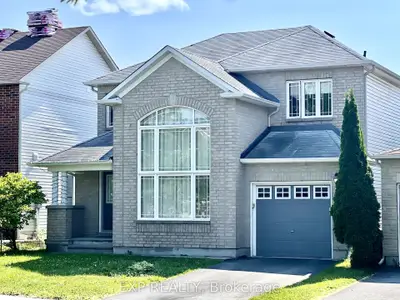 Detached in Barrhaven