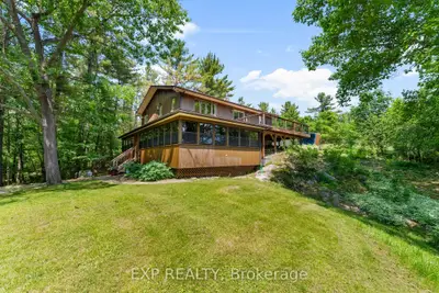 Detached in Carp - Dunrobin - Huntley - Fitzroy and Area