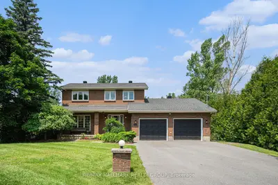 Detached in Kanata