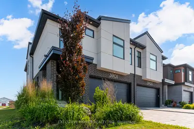 Semi-Detached in Fort Erie
