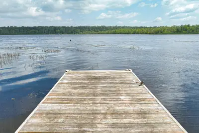 Detached in Gravenhurst