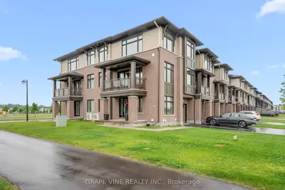 Att/Row/Townhouse in Orleans - Convent Glen and Area