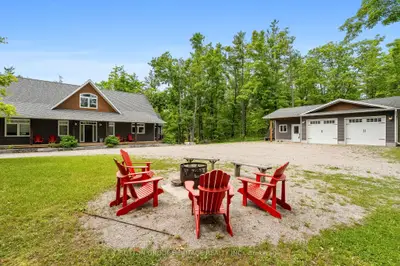Detached in Trent Lakes