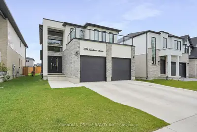 Detached in London North
