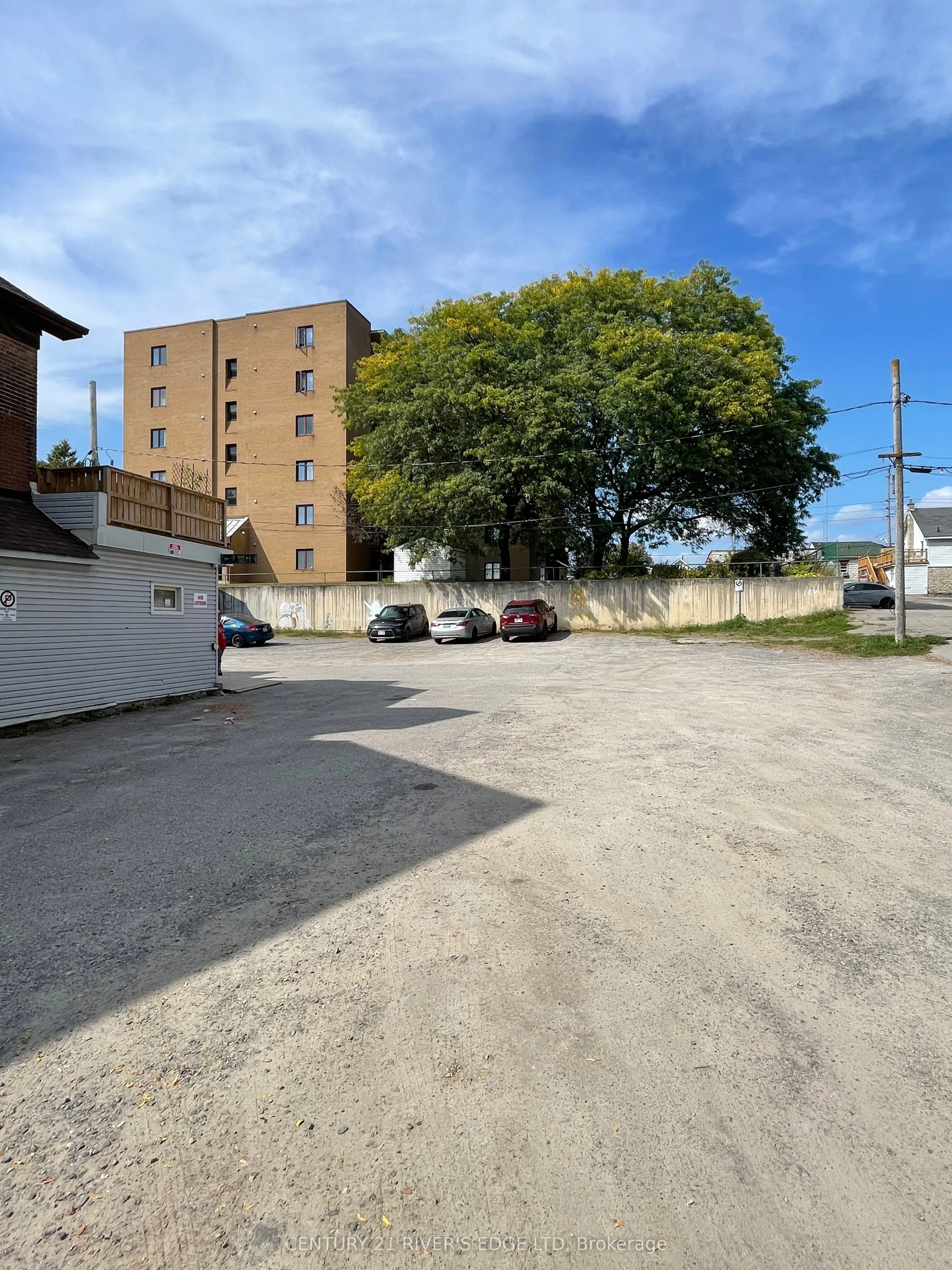 240-246 KING Street W, Brockville, ON K6V 3R9