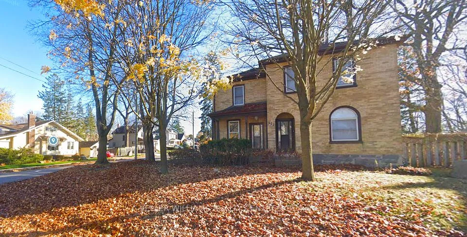127 Concession Street 1A, Cambridge, ON N1R 2H2