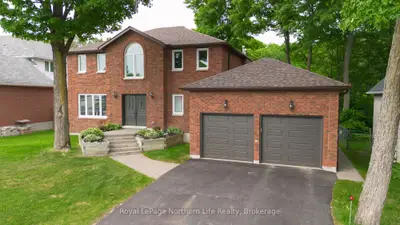 Detached in North Bay